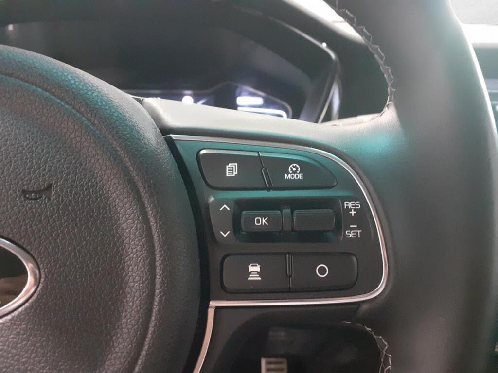 Kia Niro 1.6 GDi HEV 104kW (141CV) Emotion 11