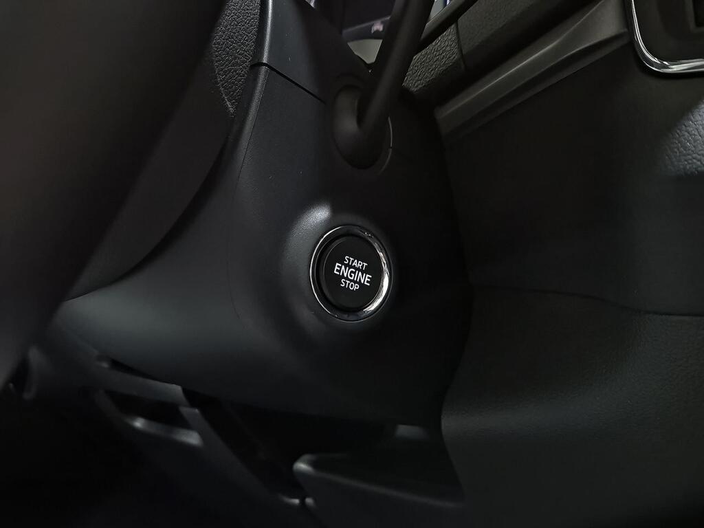 Skoda Karoq 1.0 TSI 81kW (110CV) Ambition 16