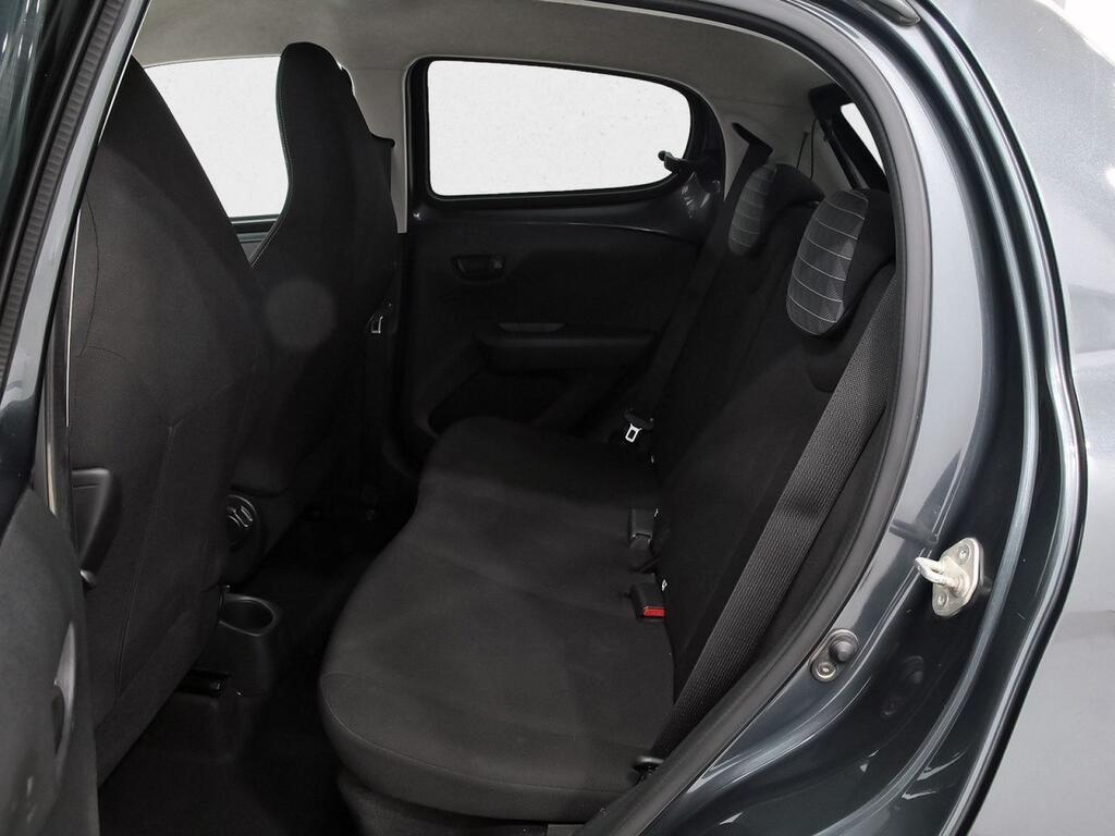 Peugeot 108 Active VTi 52kW (72CV) 9