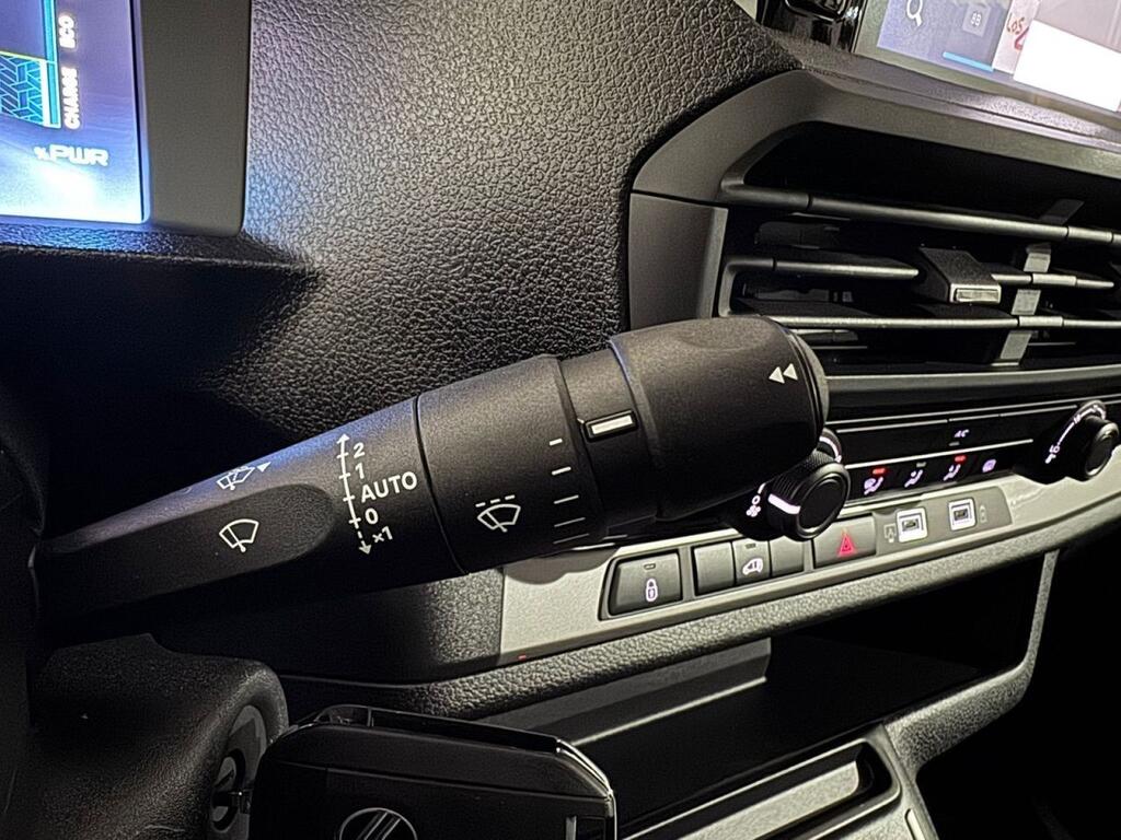 Citroën Jumpy FG BEV 75KWH 136CV XL 4P (DEMO) 16