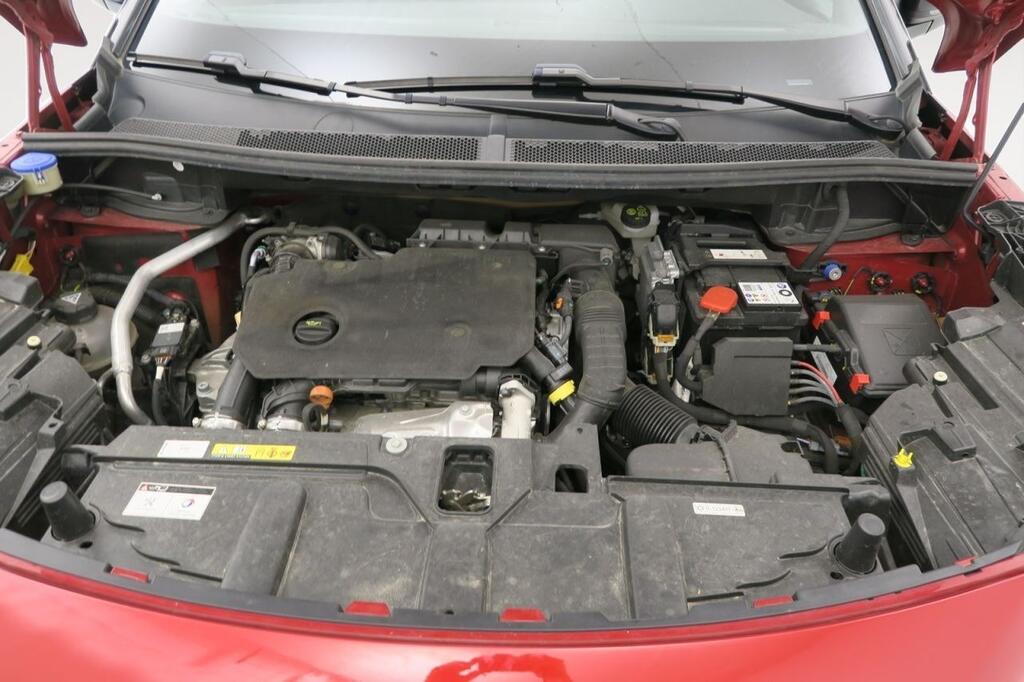 Peugeot 3008 1.5 BlueHDi 96kW S&S GT EAT8 17