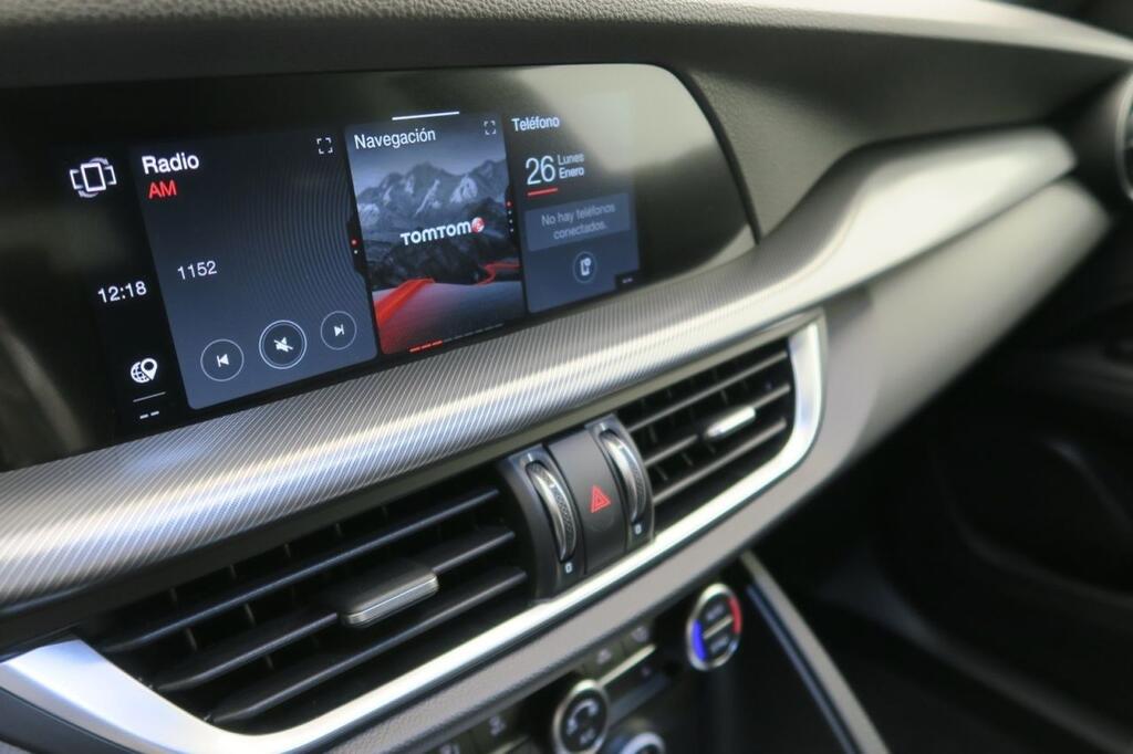 Alfa Romeo Stelvio VELOCE 2.2 TD TURBO 210 CV 4WD AUTO 5P 7