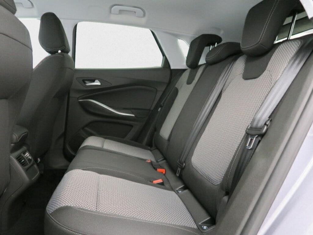 Opel Grandland GS 1,2 Turbo S/S MT6 130 CV 17