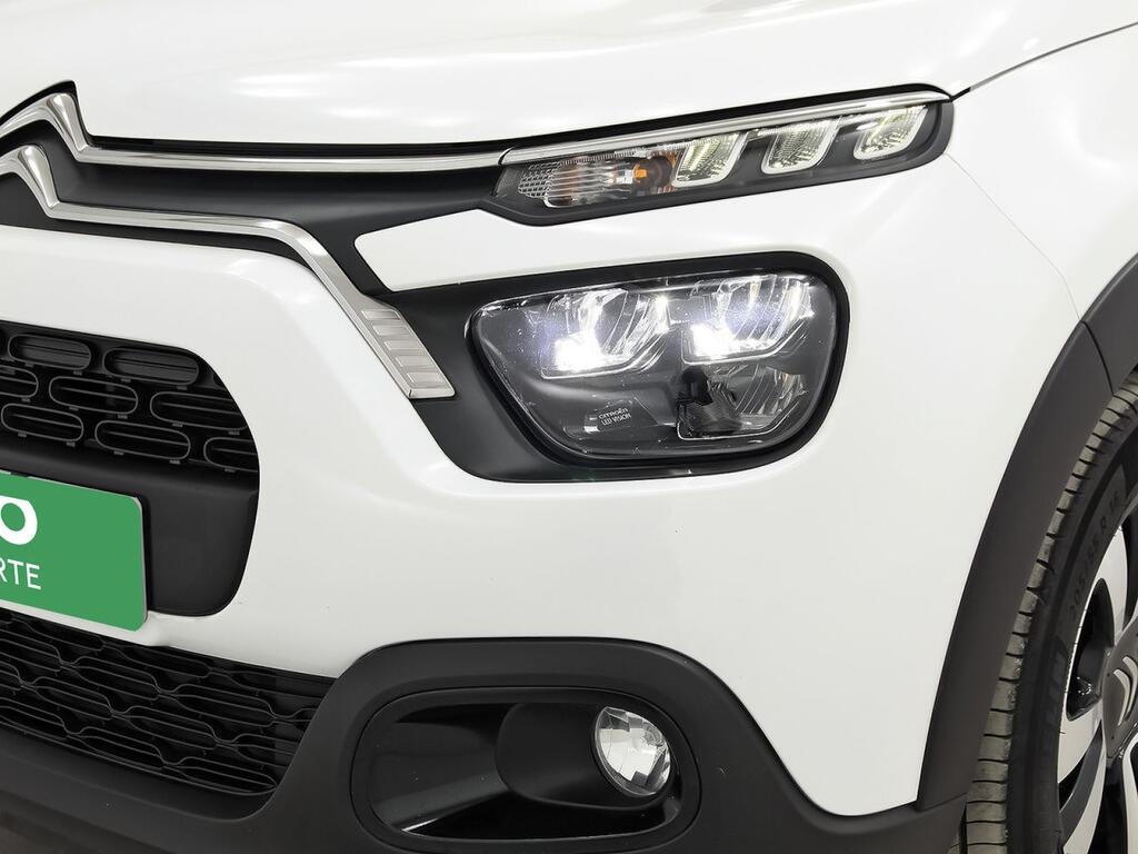 Citroën C3 PureTech 60KW (83CV) Shine 32