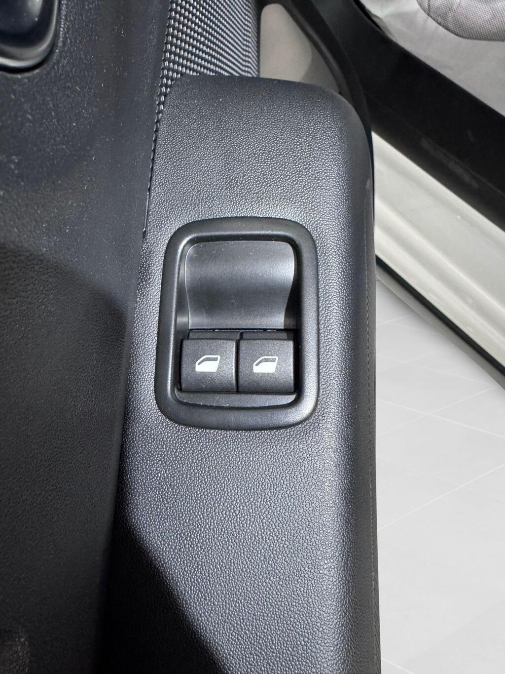 Citroën C3 PureTech 60KW (83CV) Plus 15