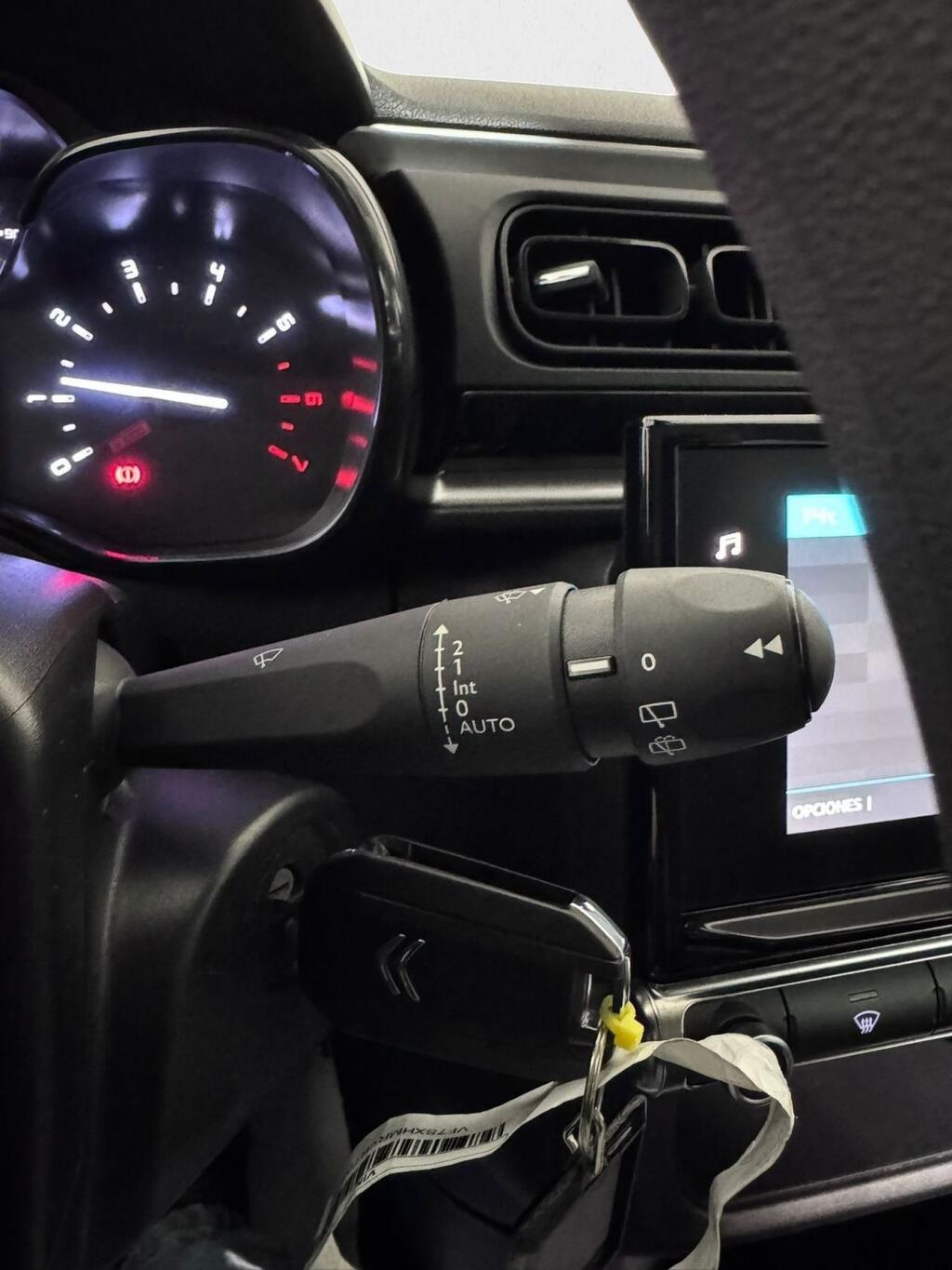 Citroën C3 PureTech 60KW (83CV) Plus 14