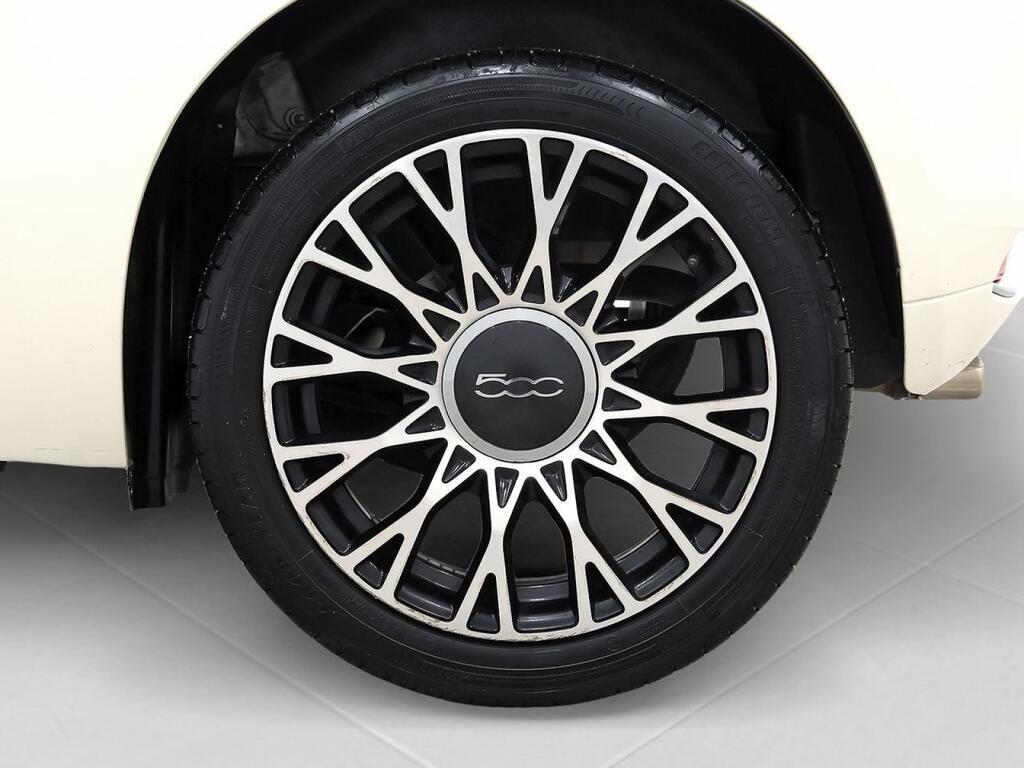 Fiat 500 Dolcevita 1.0 Hybrid 51KW (70 CV) 11
