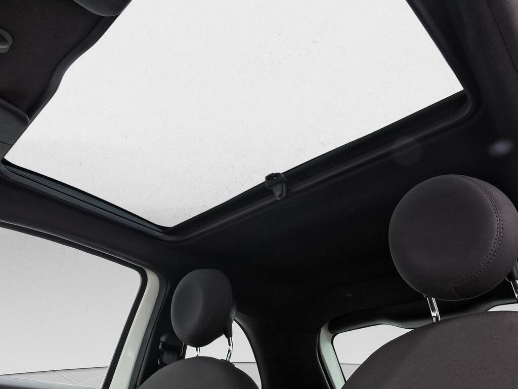 Fiat 500 Dolcevita 1.0 Hybrid 51KW (70 CV) 30