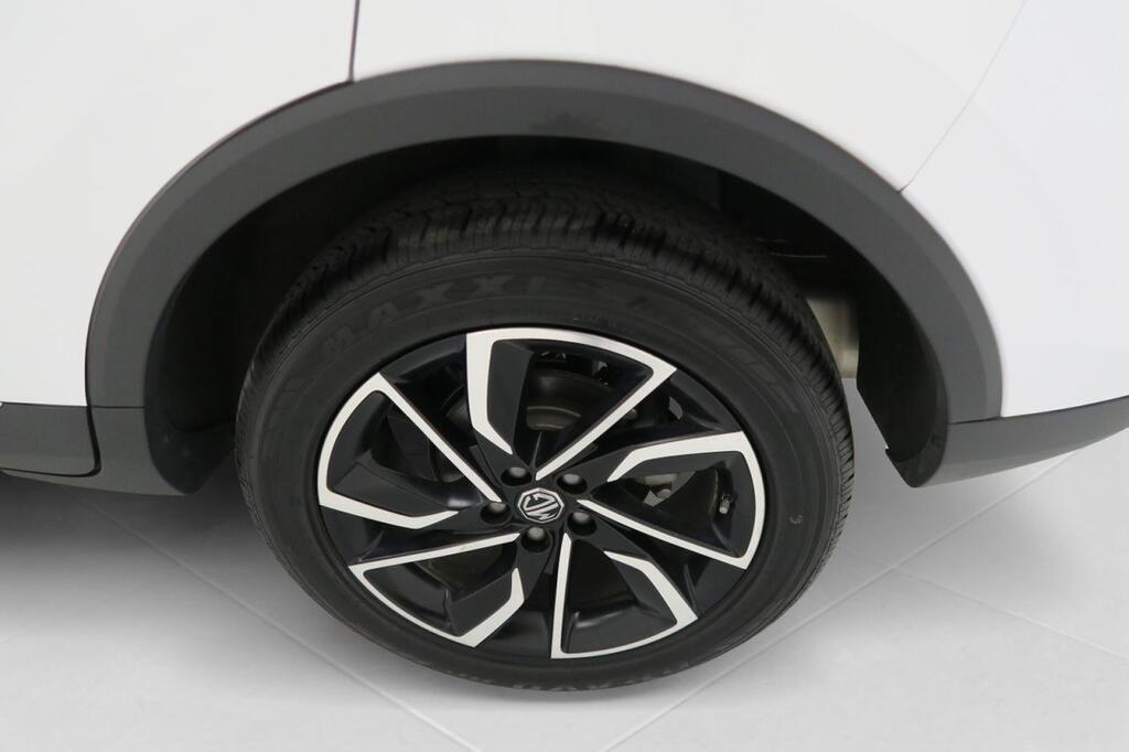 MG ZS LUXURY 1.5 106 CV 5P 30