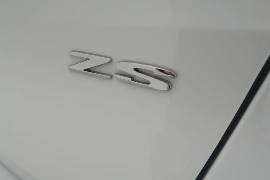 MG ZS LUXURY 1.5 106 CV 5P 26