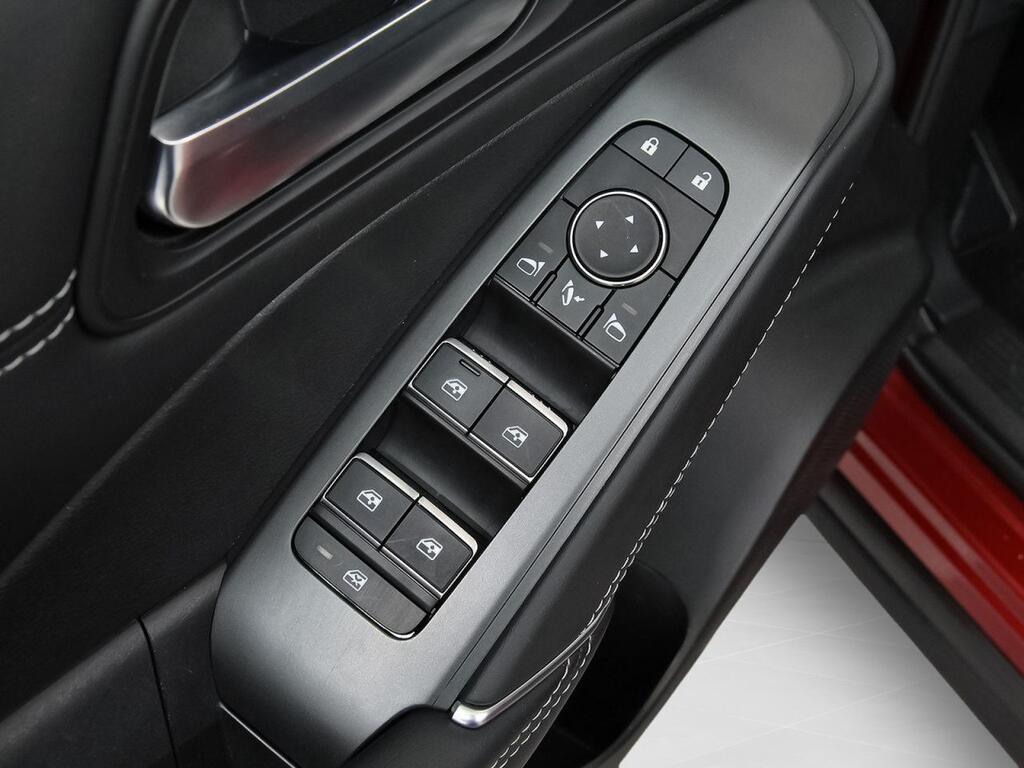 Nissan Qashqai E-POWER 140 KW (190 CV) N-Connecta 12