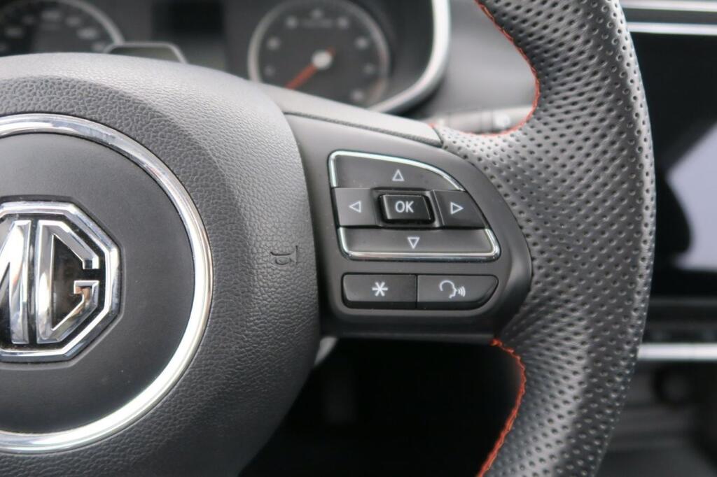 MG ZS COMFORT 1.5 106 CV 5P 12