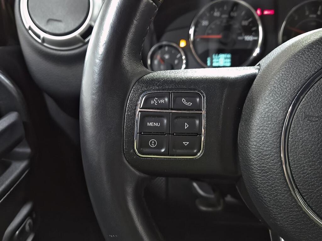 Jeep Wrangler 3.6 V6 Sahara Auto 16