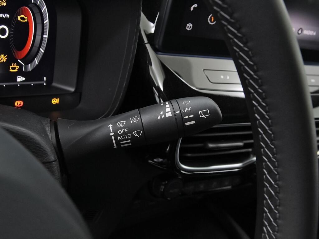 Nissan Juke DIG-T 84 kW (114 CV) DCT 7 Vel. Tekna 16