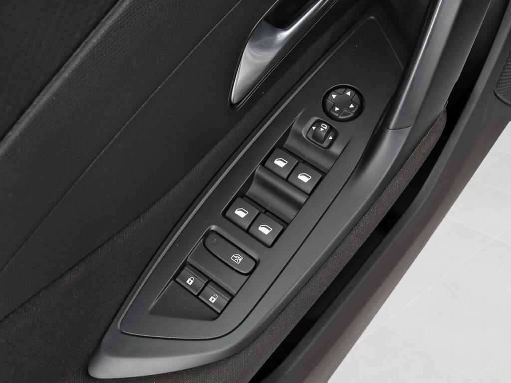 Peugeot 308 5P Active Pack PureTech 130 S&S MAN 12