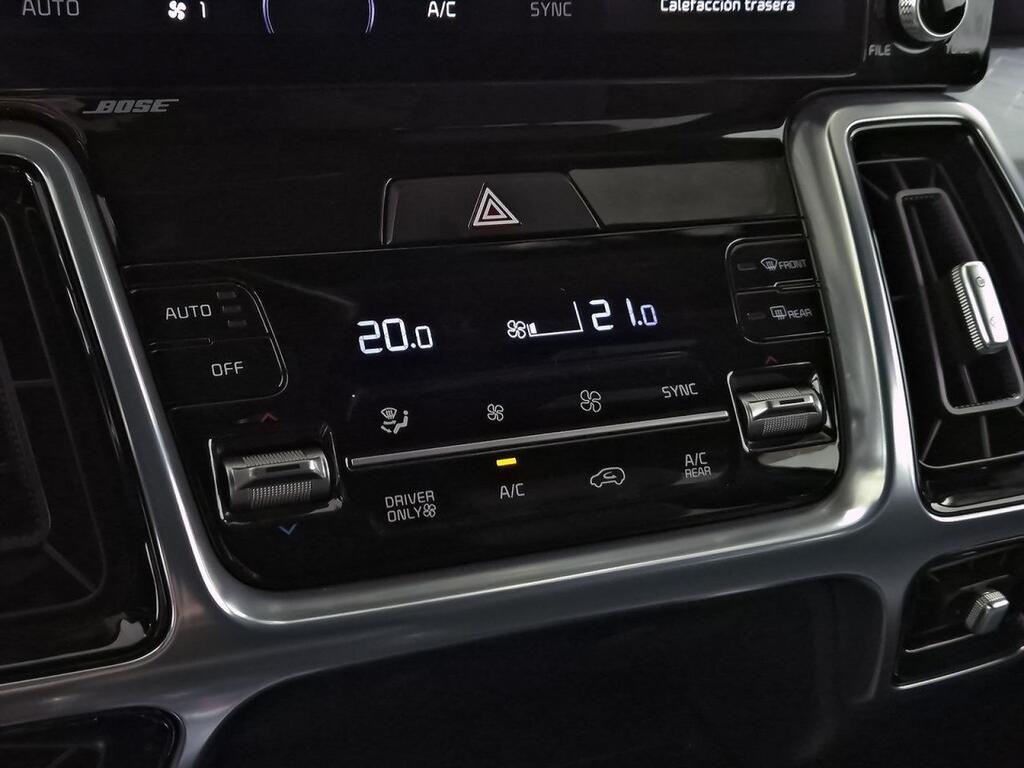 Kia Sorento 1.6 T-GDi HEV Black Edition 4x4 7pl 30