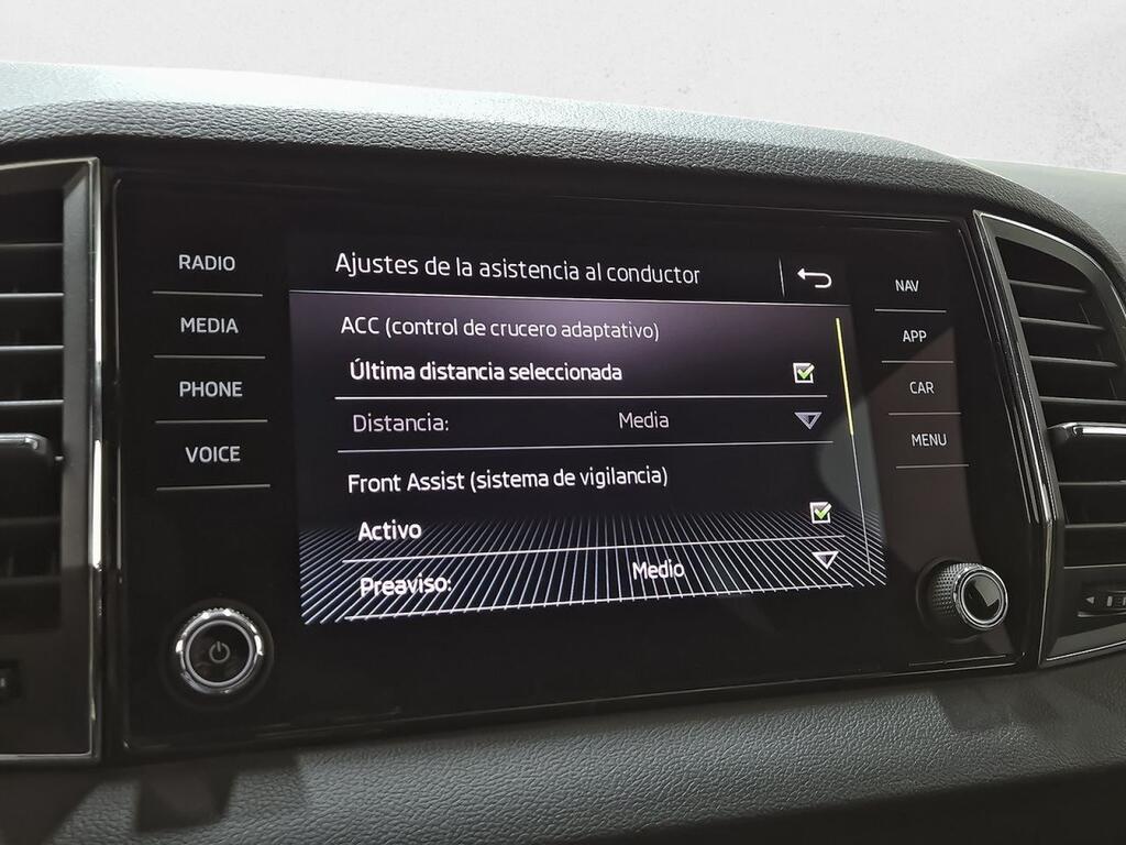 Skoda Karoq 1.5 TSI 110kW (150CV) DSG ACT Sportline 21