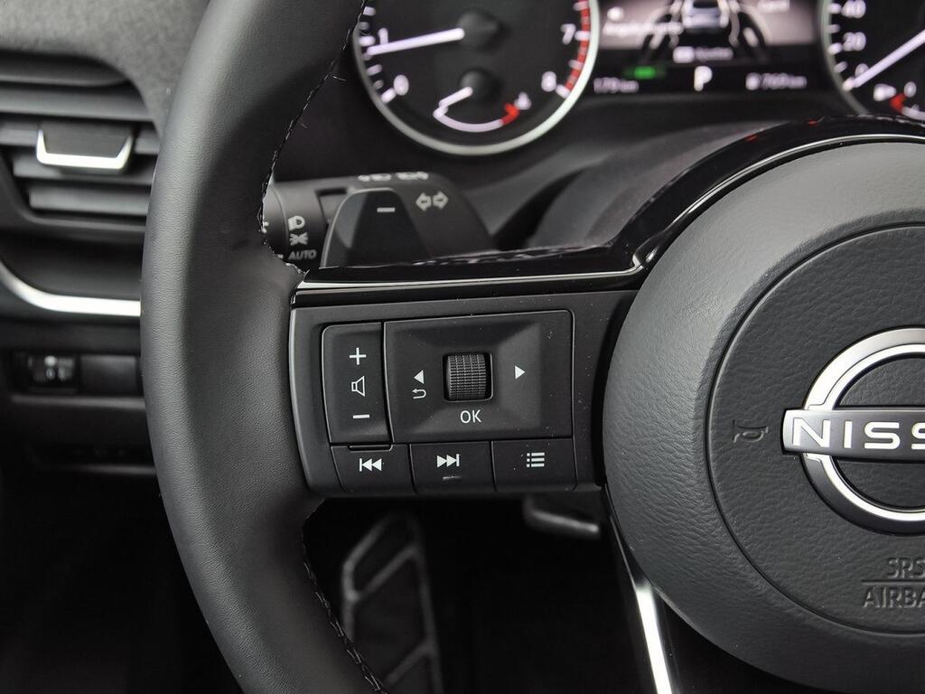 Nissan Qashqai DIG-T 116kW (158CV) mHEV CVT Acenta 17