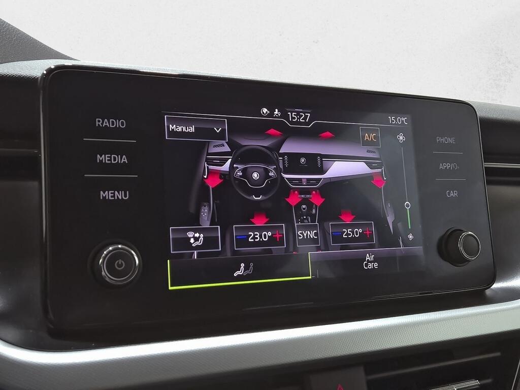 Skoda Kamiq 1.0 TSI 81kW (110CV) Ambition 23