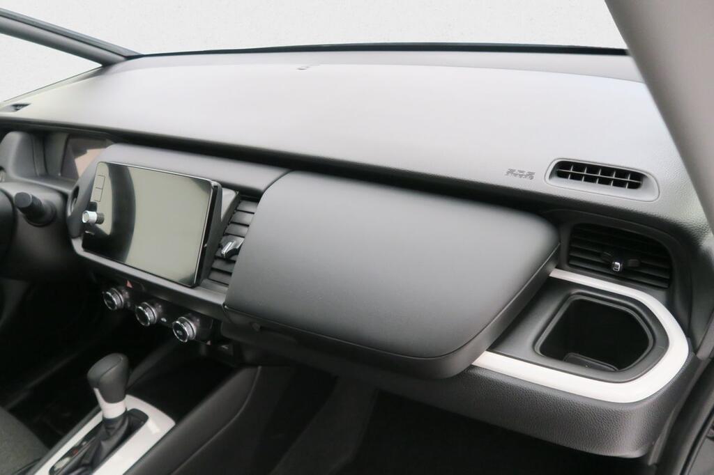 Honda Jazz HYBRID 1.5I-MMD ELEGANCE 18