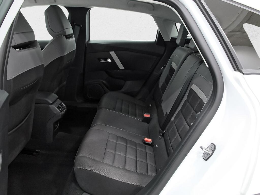 Citroën C4 Hybrid 145 ë-DCS6 Plus 9