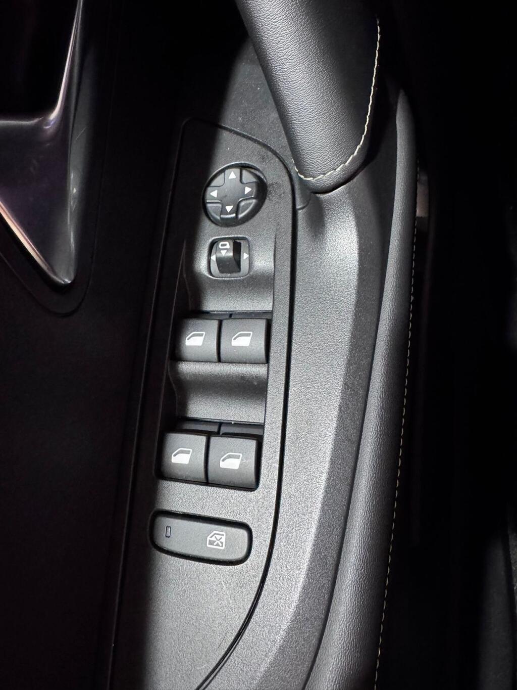 Peugeot 2008 GT Puretech 130 S&S BVM6 18