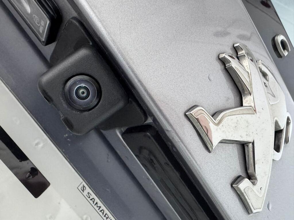 Peugeot 2008 GT Puretech 130 S&S BVM6 26