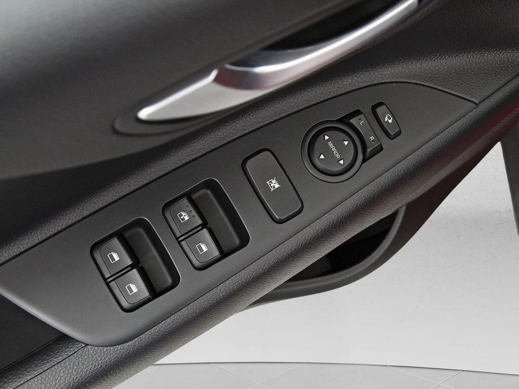 Kia Stonic 1.0 T-GDi 88kW (120CV) MHEV iMT Drive 14