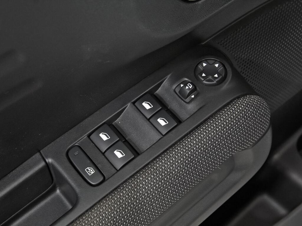 Citroën C3 Aircross BlueHDi 81kW (110CV) S&S Feel Pack 16