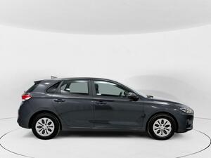 Hyundai i30 1.5 DPI Essence