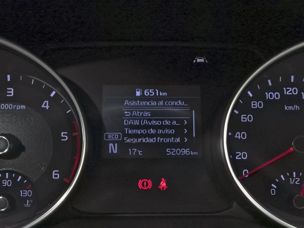 Kia XCeed 1.6 MHEV iMT Drive 100kW (136CV) 23