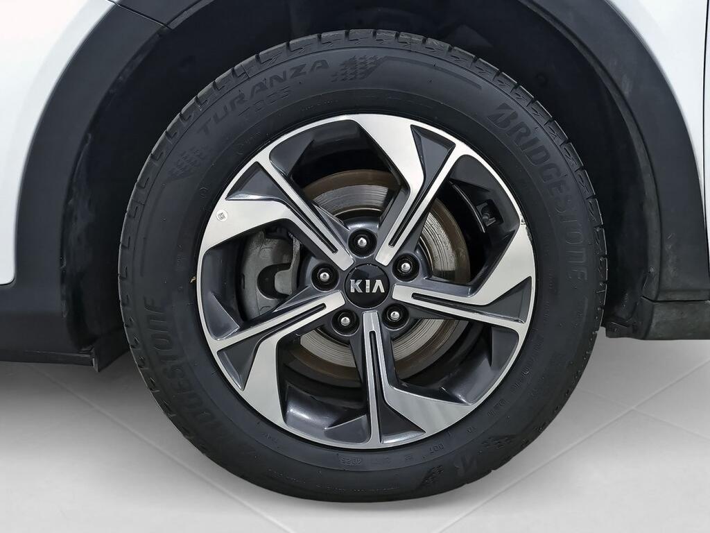 Kia XCeed 1.6 MHEV iMT Drive 100kW (136CV) 10