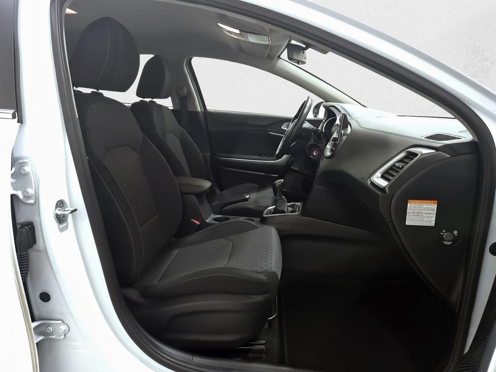 Kia XCeed 1.6 MHEV iMT Drive 100kW (136CV) 7