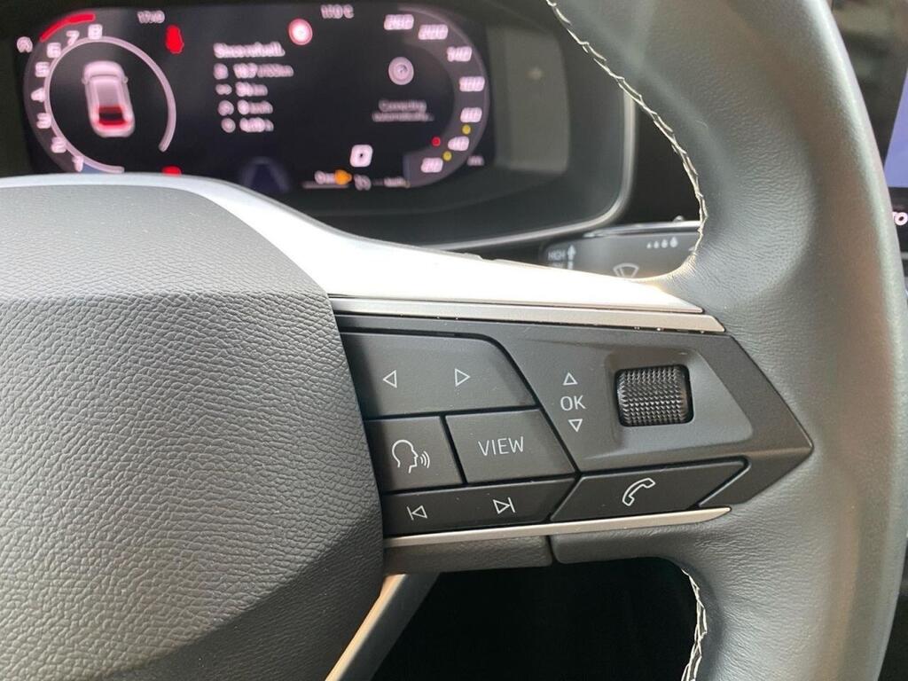 Seat Leon 1.5 TSI 85kW S&S Style 25 Aniversario 8