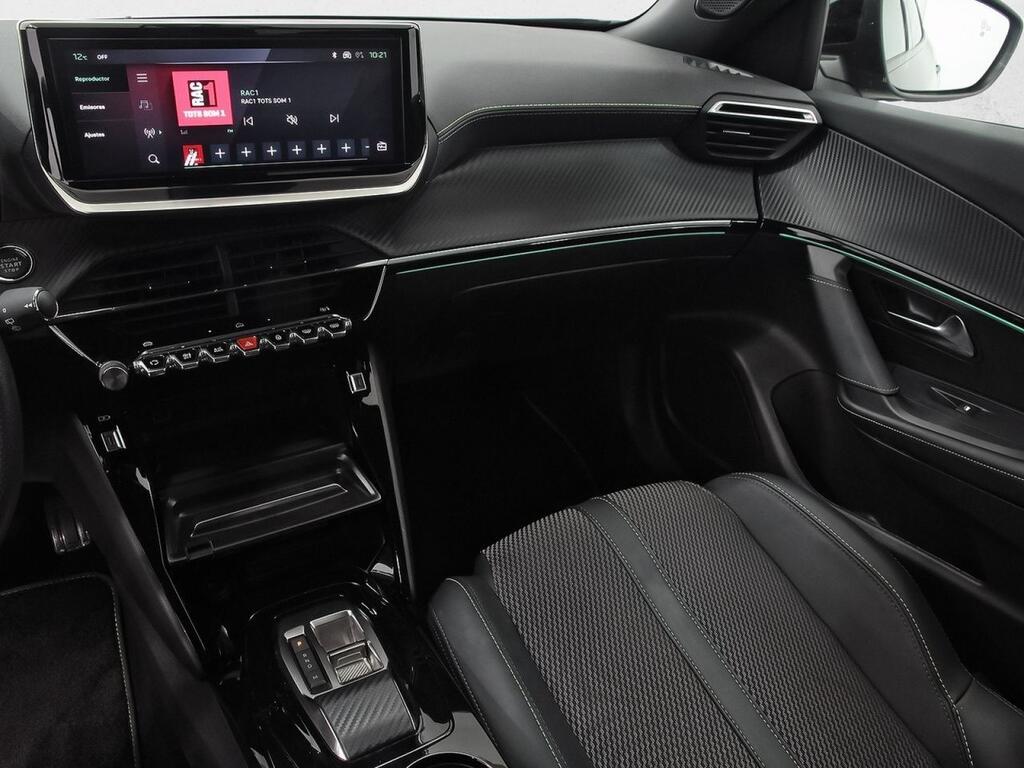 Peugeot 2008 GT Puretech 130 S&S EAT8 12