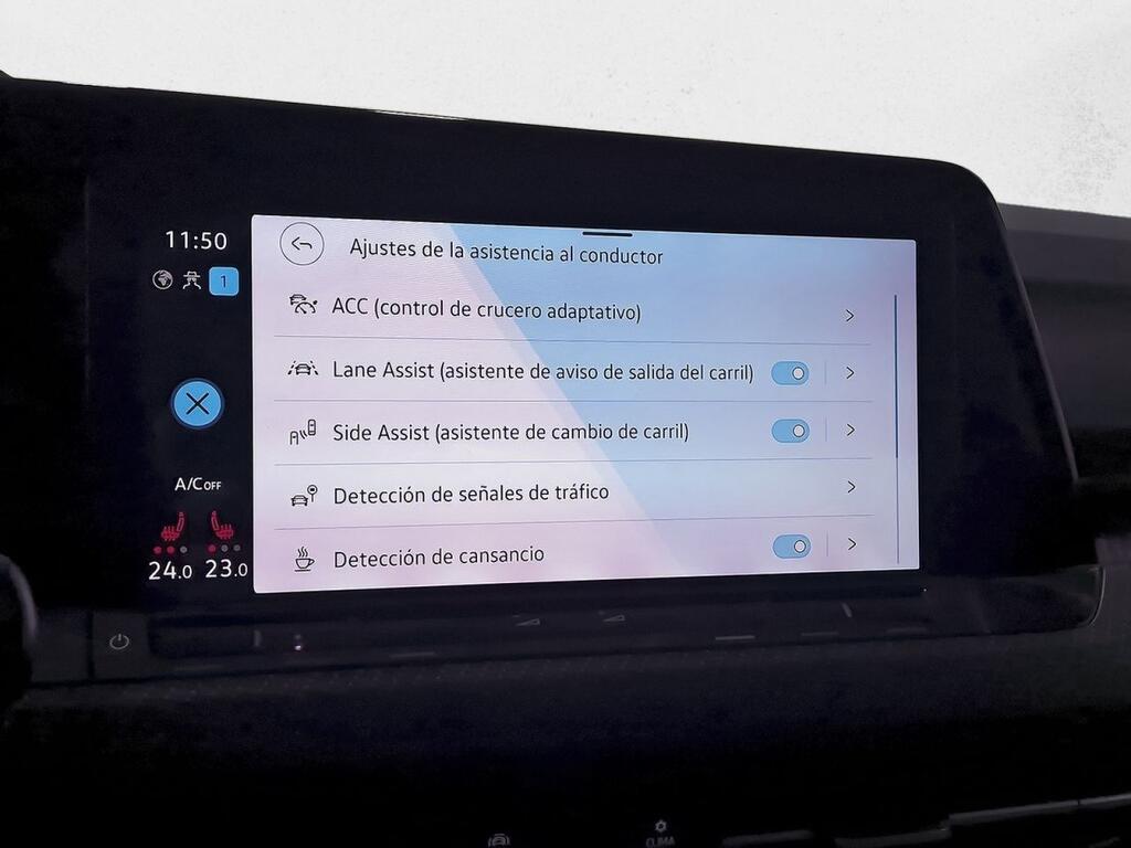 Volkswagen Golf R-Line 1.5 eTSI 110kW (150CV) DSG 24