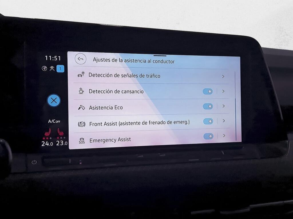 Volkswagen Golf R-Line 1.5 eTSI 110kW (150CV) DSG 25