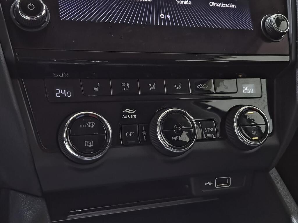 Skoda Octavia Combi 1.5 TSI 110KW (150CV) DSG Ambition 23