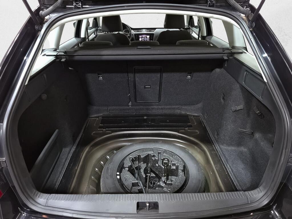 Skoda Octavia Combi 1.5 TSI 110KW (150CV) DSG Ambition 32