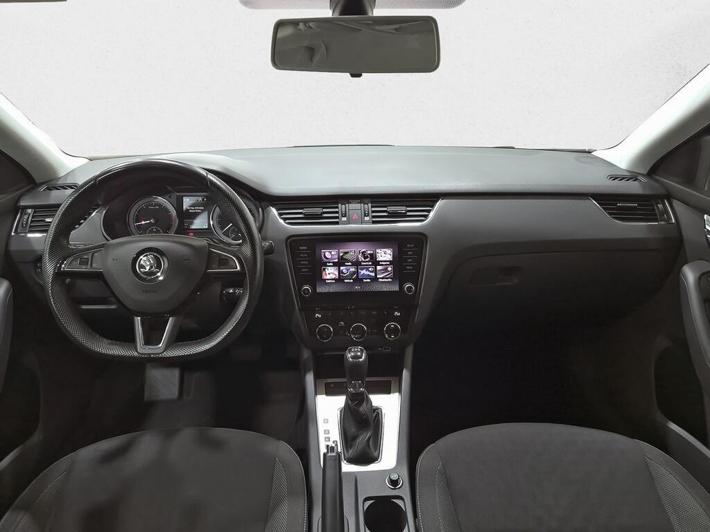 Skoda Octavia Combi 1.5 TSI 110KW (150CV) DSG Ambition 6