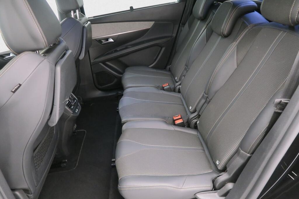 Peugeot 5008 GT 1.5 BLUEHDI 130 CV S&S AUTO 5P 7 PLAZAS 22