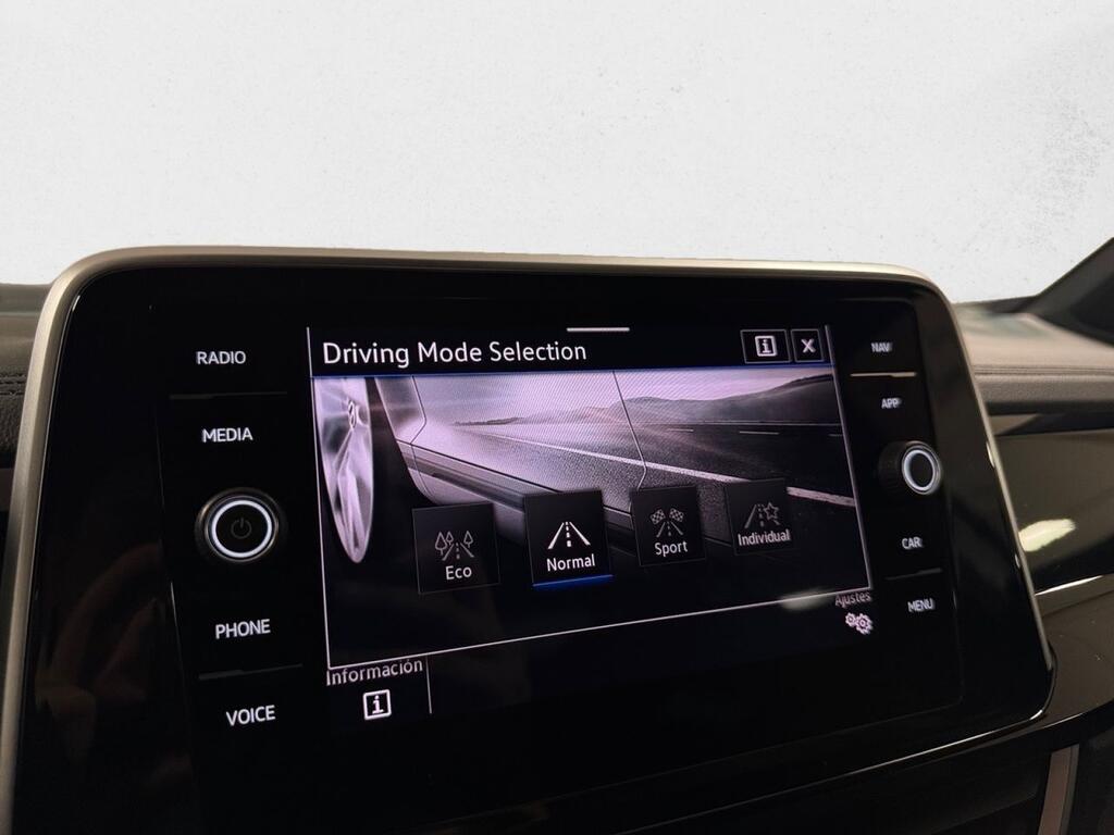 Volkswagen T-Roc R-Line 2.0 TDI 110kW (150CV) DSG 14