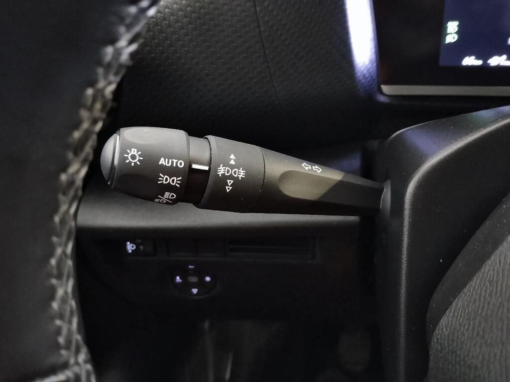 Citroën C4 SHINE 1.2 PURETECH 130 CV S&S 5P 14