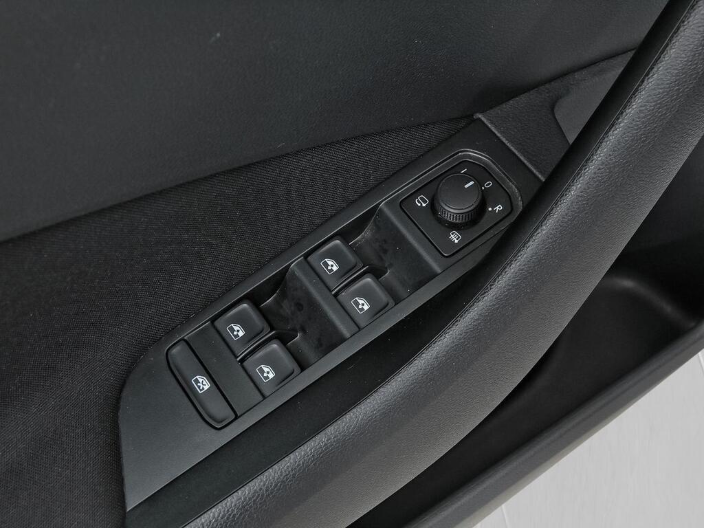 Skoda Kamiq 1.0 TSI 85kW (115CV) SELECTION 10