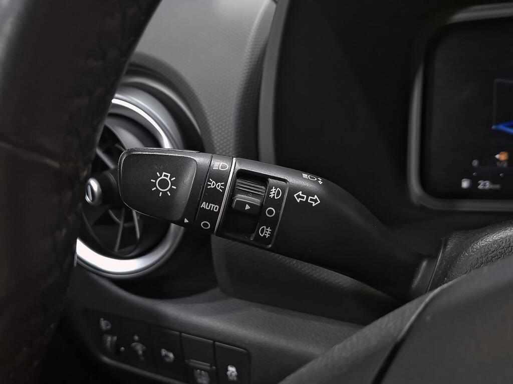 Hyundai Kona 1.6 GDI HEV Maxx DCT 14