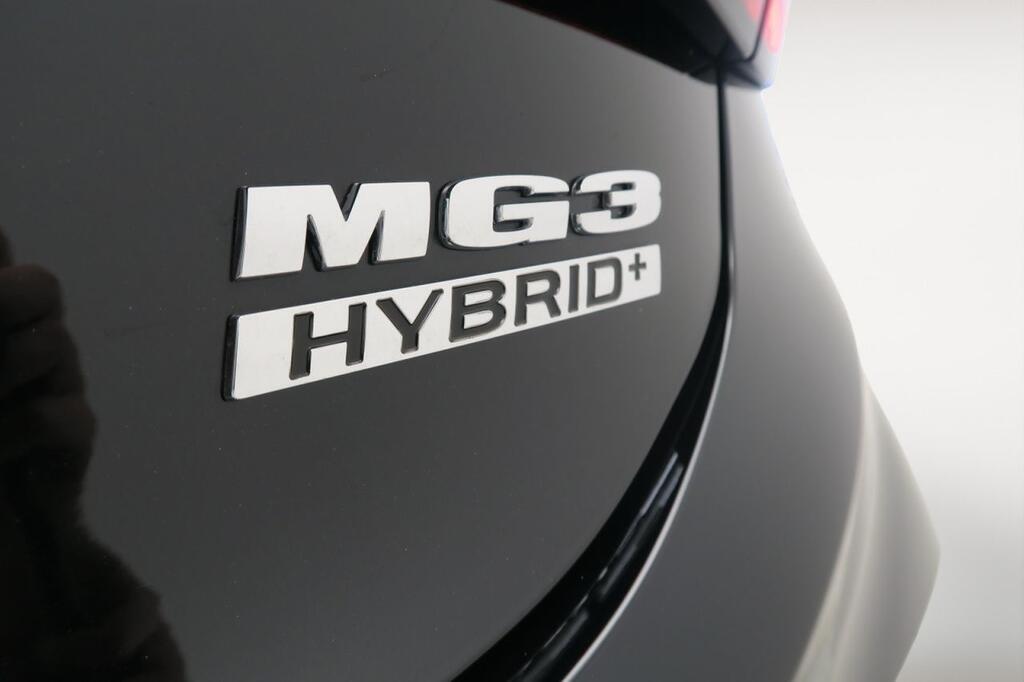 MG MG3 LUXURY 1.5 HYBRID+ 195 CV 5P 22