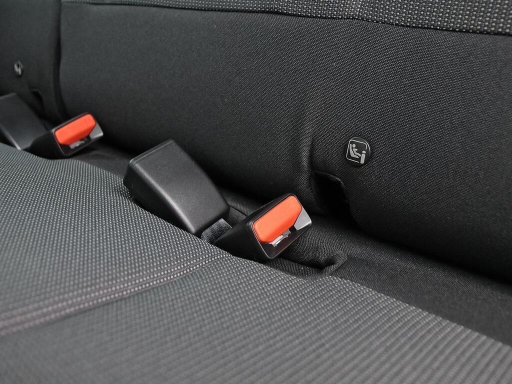 Citroën C3 Aircross PureTech 81kW (110CV) S&S C-Series 31