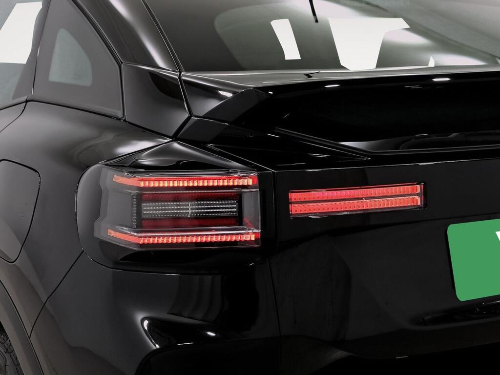 Citroën C4 Hybrid 145 ë-DCS6 Plus 33