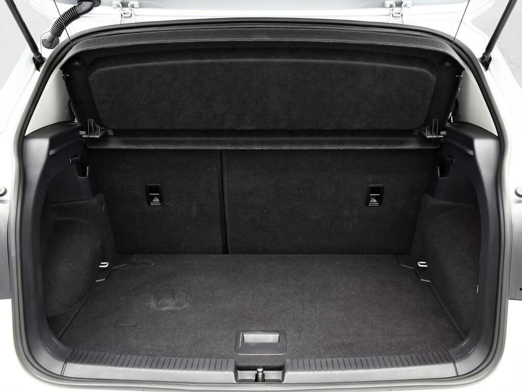 Volkswagen T-Cross Advance 1.0 TSI 81kW (110CV) 27