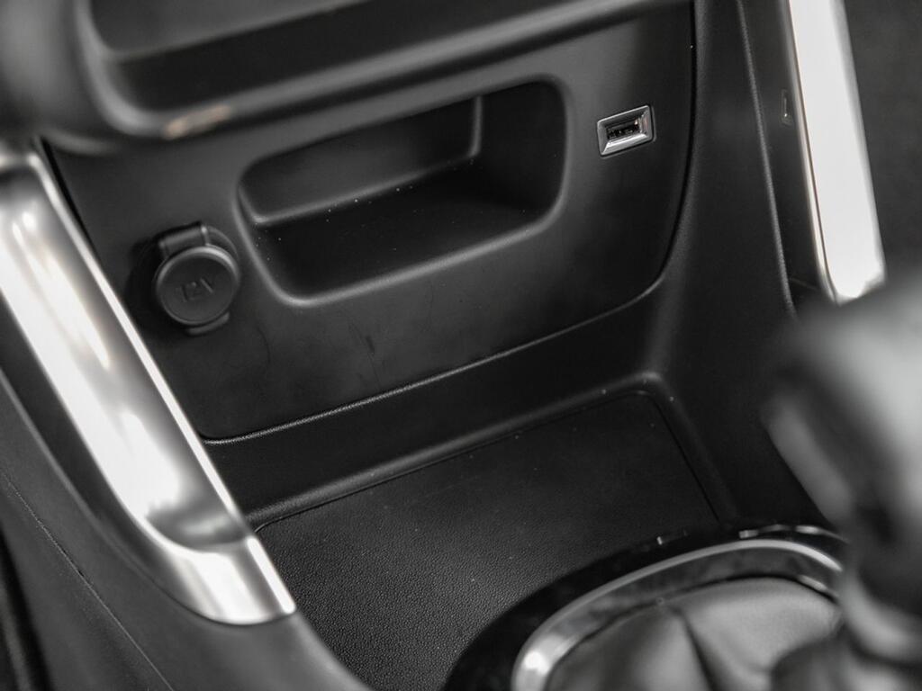 Citroën C3 Aircross PureTech 81kW (110CV) S&S 6v Live Pack 21